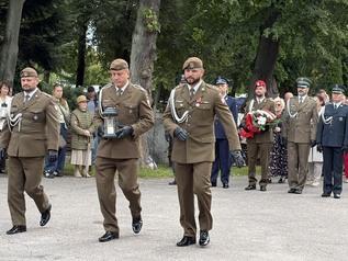 Mieszkańcy Elbląga uczcili 87. rocznicę napaści Związku Sowieckiego na Polskę 16