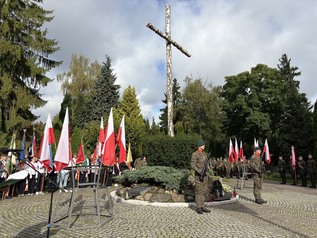 Mieszkańcy Elbląga uczcili 87. rocznicę napaści Związku Sowieckiego na Polskę 65
