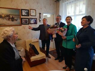 Wszystkiego najlpeszego Pani Julianno! 11