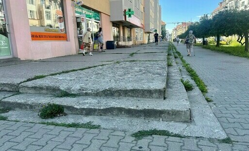 Zdjęcie do Kto wykona przebudowę pasażu przy ul. 1 Maja?