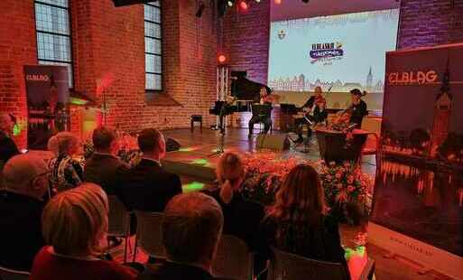 Zdjęcie do Większe wsparcie dla ludzi kultury