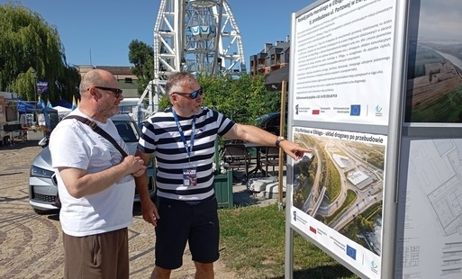 Zdjęcie do Mieszkańcy poznawali projekt rozwoju portu