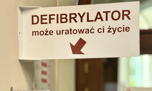 Zdjęcie do AED może uratować komuś życie!