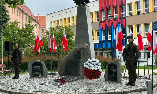 Zdjęcie do Obchody Narodowego Dnia Pamięci Ofiar Ludob&oacute;jstwa na Kresach Wschodnich