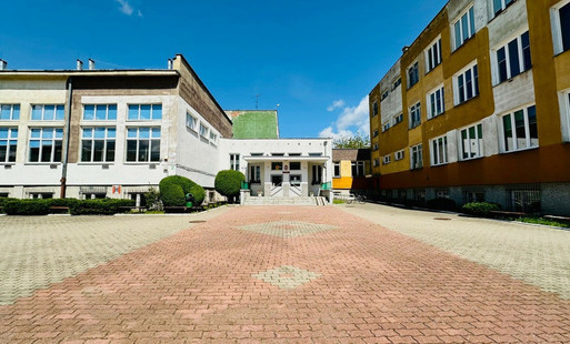 Zdjęcie do Miasto z dofinansowaniem w kwocie ponad 31 mln zł na termomodernizację trzech plac&oacute;wek oświatowych!