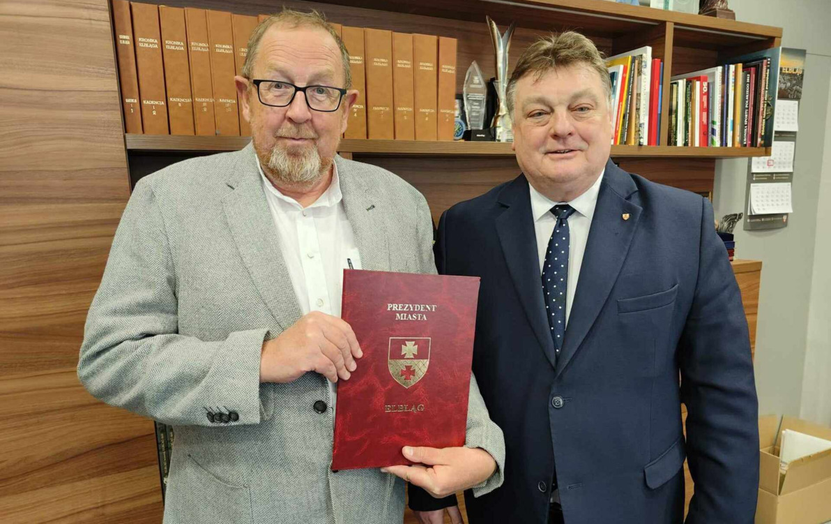 Jacek Nowiński pozostanie dyrektorem Biblioteki Elbląskiej